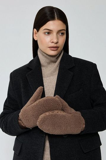 Варежки Around x Molly