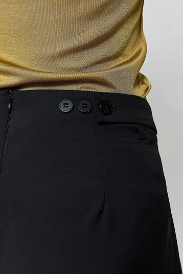 Брюки из тонкой шерсти черный