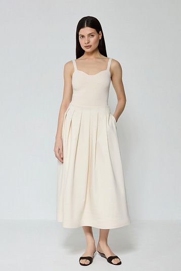 Юбка в складку из костюмной ткани  молочный