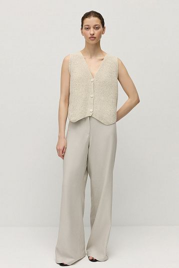 Жилет на пуговицах из переработанного хлопка