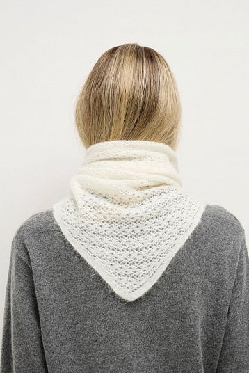 Косынка ажурная 
