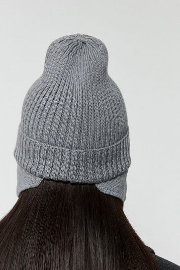 Шапка с ушками из мериноса серый