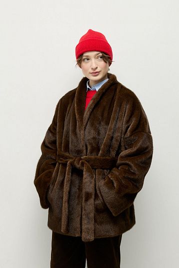 Полупальто меховое