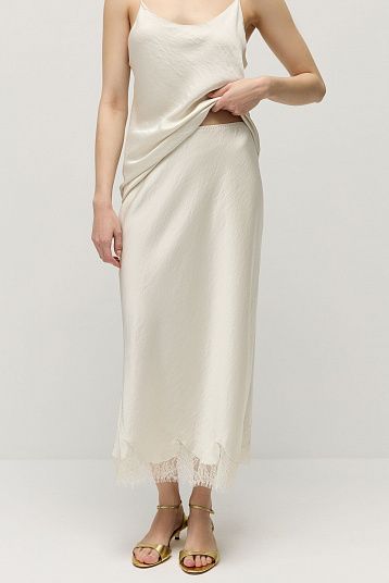 Юбка с кружевом