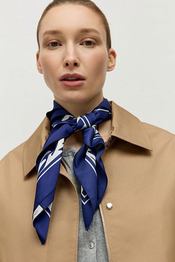 Платок с принтом синий