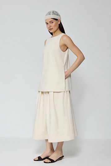 Топ из костюмной ткани молочный