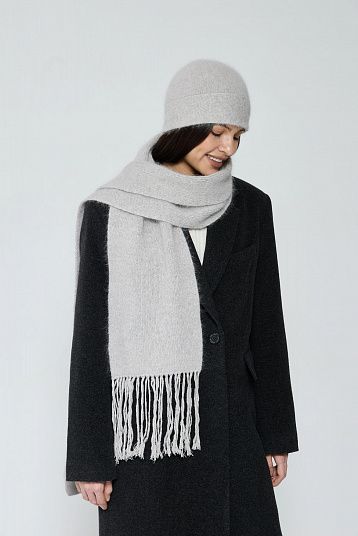 Шарф из ангоры теплый серый