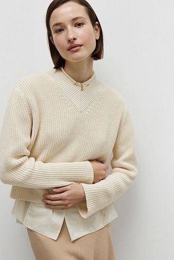 Пуловер укороченный из хлопка молочный