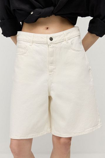 Шорты джинсовые