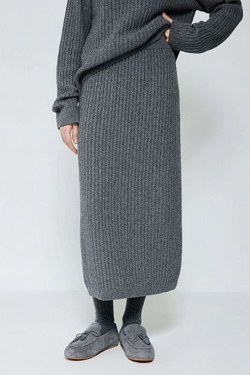 Костюм в косы из смесового кашемира графит