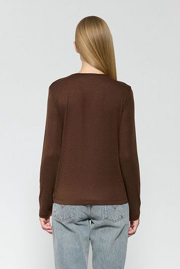 Лонгслив с рельефным швом коричневый