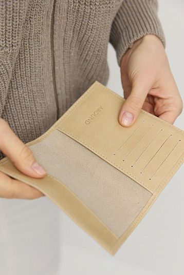 Обложка для паспорта из кожи песочный