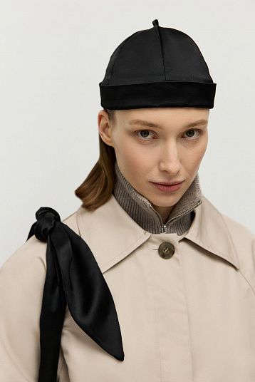 Шопер из атласа черный