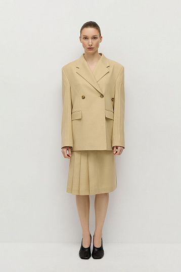 Жакет двубортный