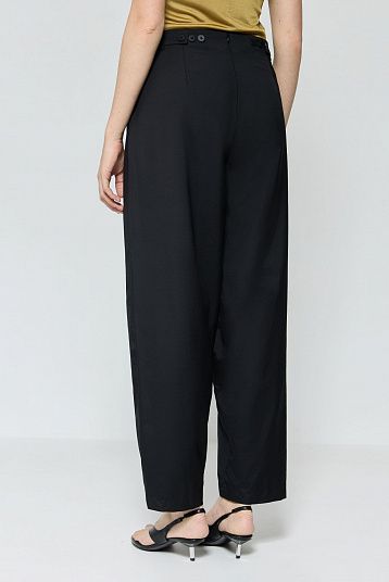 Брюки из тонкой шерсти черный