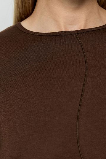 Лонгслив с рельефным швом коричневый