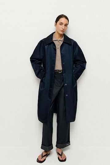 Плащ из итальянского атласа