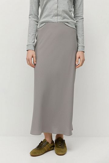 Силуэтная юбка из итальянского крепа серый
