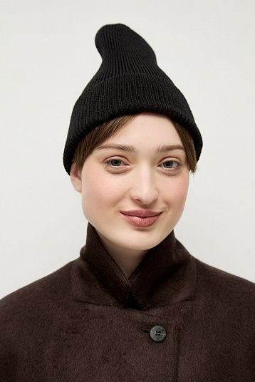 Шапка из смесовой шерсти