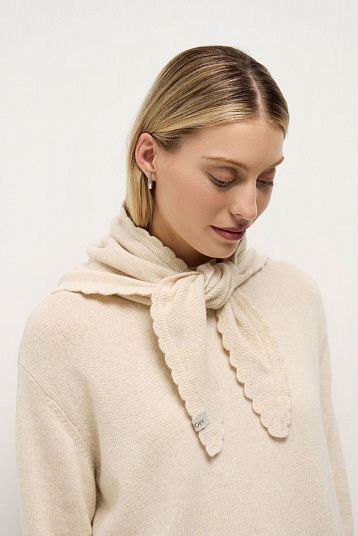 Косынка из смесового кашемира с фигурным краем