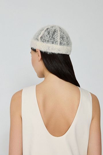 Топ из костюмной ткани молочный