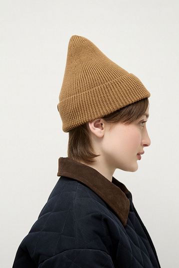 Шапка из смесовой шерсти